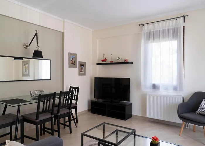 Alexandros Maisonettes & Apartments