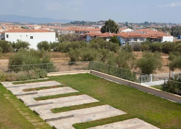 Alexandros Maisonettes & Apartments