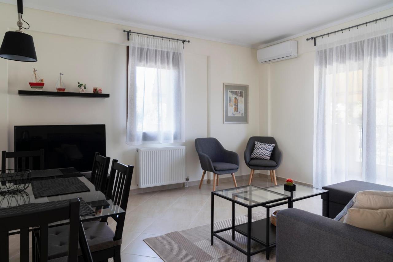 Alexandros Maisonettes & Holiday home